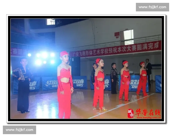 《最新体育资讯：全球赛事动态全面更新，关注顶级运动员的最新表现与成绩》